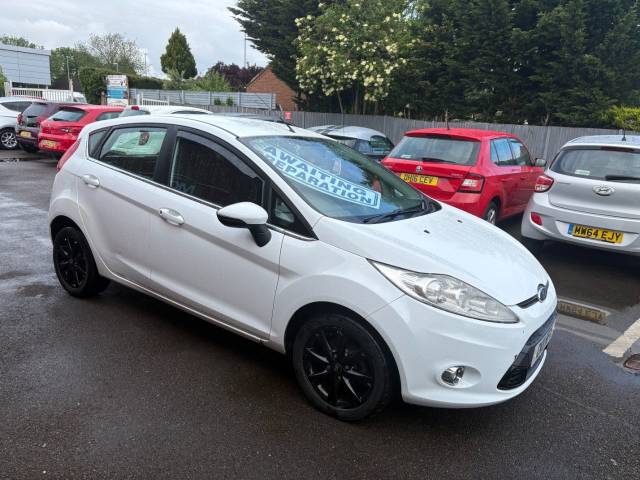 2011 Ford Fiesta 1.25 16V Zetec White 5dr Hatch