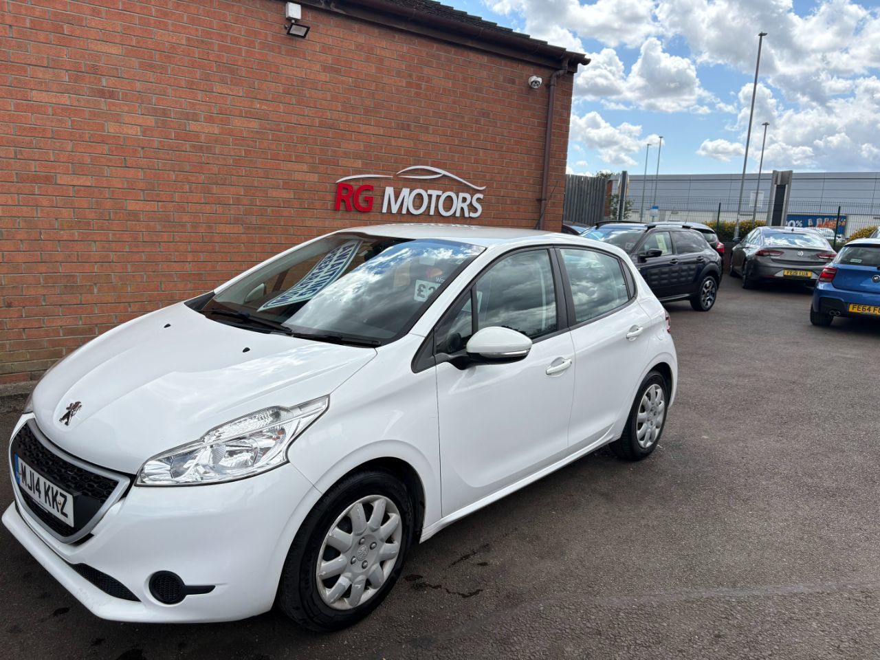 2014 Peugeot 208