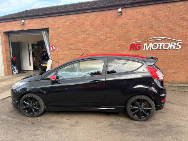 2016 Ford Fiesta 1.0 EcoBoost 140 Zetec S Black 3dr Hatch