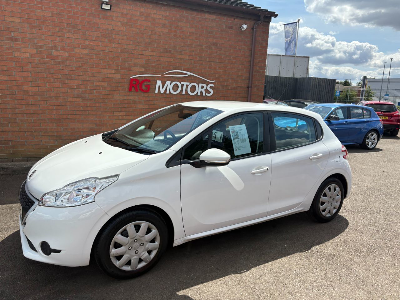 2014 Peugeot 208