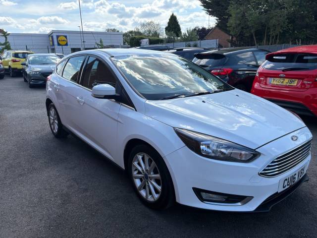2016 Ford Focus 1.5 TDCi 120 Titanium White 5dr Hatch