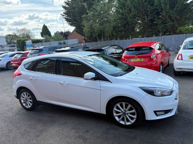 2016 Ford Focus 1.5 TDCi 120 Titanium White 5dr Hatch