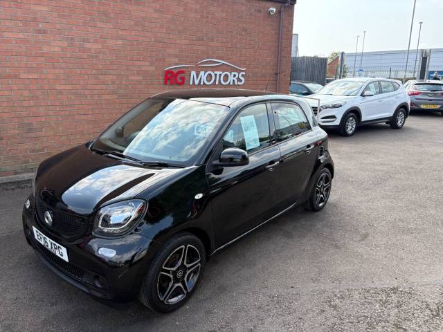 Smart Forfour 0.9 Turbo Prime Premium Black 5dr Hatchback Petrol Black