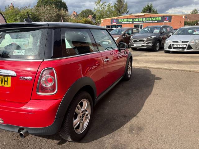 2013 Mini Hatchback 1.6 Cooper Red 3dr Hatch