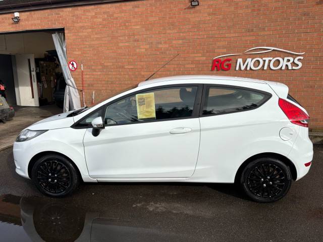 2012 Ford Fiesta 1.25 Edge White 3dr Hatch