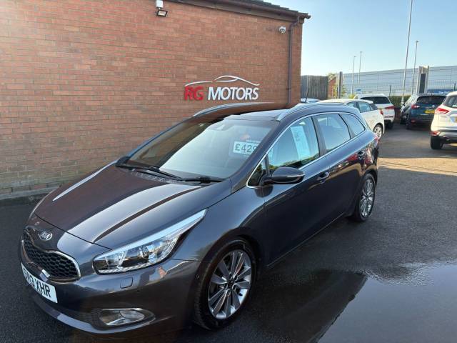 Kia Ceed 1.6 CRDi 4 Tech Grey 5dr Estate Estate Diesel Silver