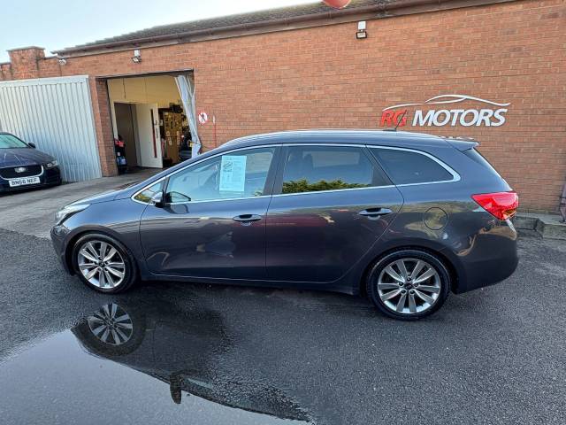 2013 Kia Ceed 1.6 CRDi 4 Tech Grey 5dr Estate