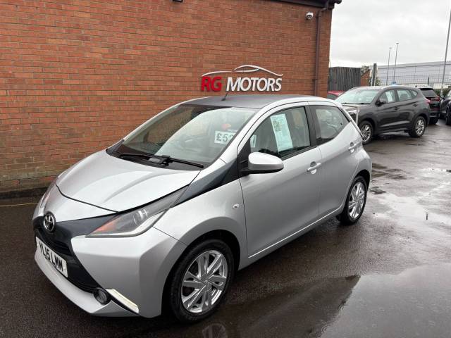 Toyota Aygo 1.0 VVT-i X-Pression 5dr Hatchback Petrol Silver