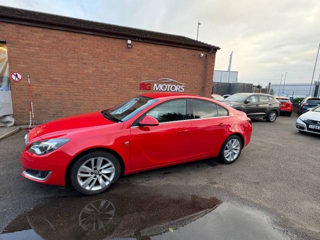 2017 Vauxhall Insignia 1.6 CDTi SRi Nav Red 5dr Hatch