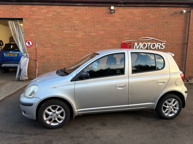 2005 Toyota Yaris 1.0 VVT-i T3 Silver 5dr Hatch
