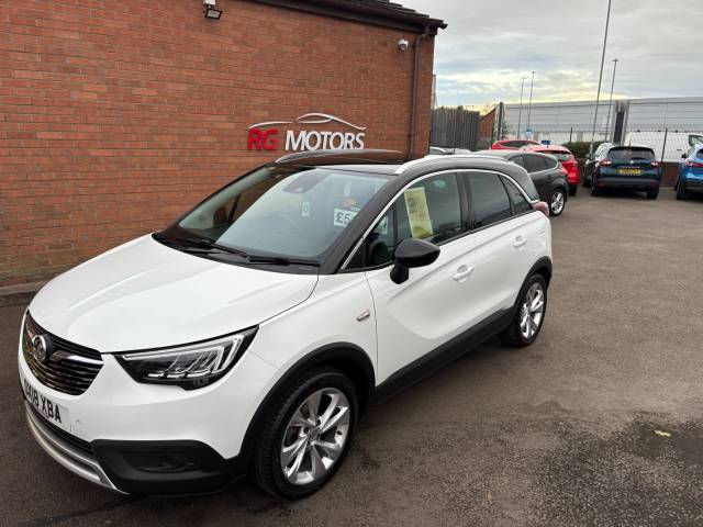 Vauxhall Crossland X 1.6 Turbo D ecoTec Tech Line Nav 5dr [Start Stop] Hatchback Diesel White