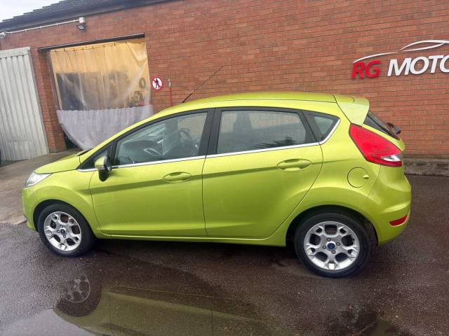2012 Ford Fiesta 1.25 Zetec 5dr [82]