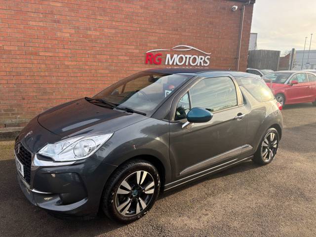 Ds Ds 3 1.2 PureTech 82 Chic Grey 3dr Hatch Hatchback Petrol Grey