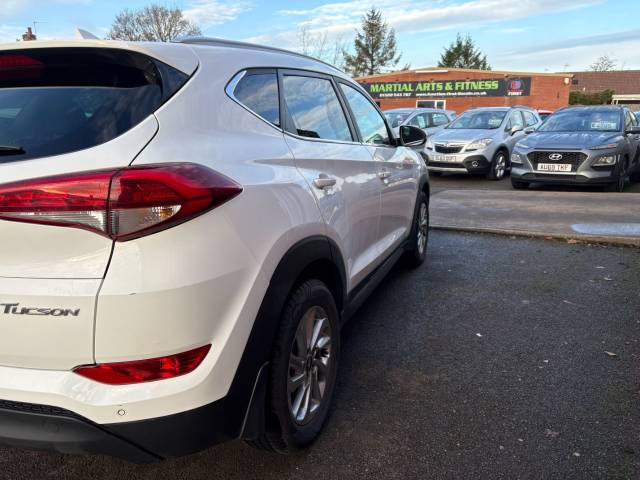 2016 Hyundai TUCSON 1.7 CRDi Blue Drive Premium 5dr 2WD