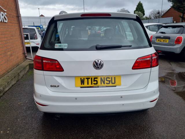 2015 Volkswagen Golf Sv 1.6 TDI 110 SE White 5dr MPV
