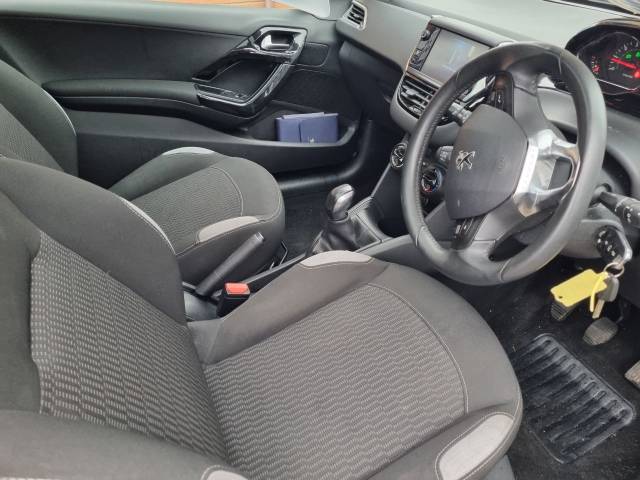 2014 Peugeot 208 1.2 VTi Style 3dr