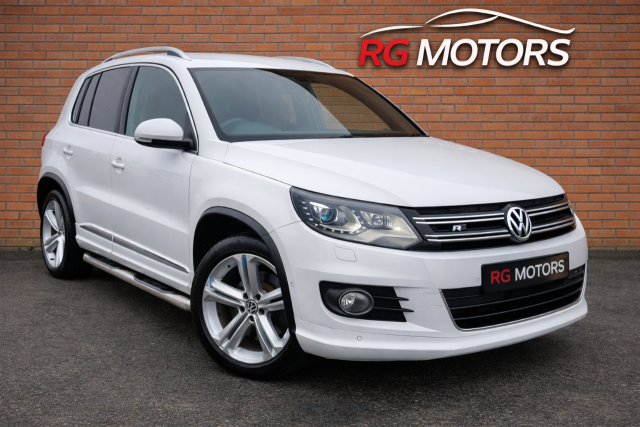 Volkswagen Tiguan 2.0 TDi BlueMotion Tech R-Line 5dr DSG Estate Diesel White