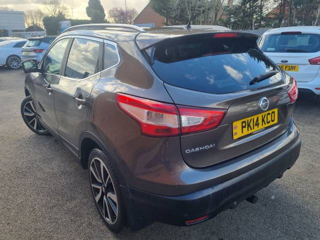 2014 Nissan Qashqai 1.2 DiG-T Tekna 5dr
