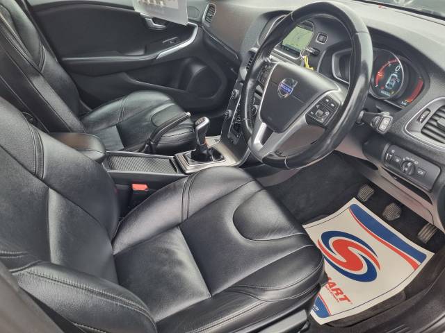 2015 Volvo V40 1.6 D2 SE Lux Nav 5dr