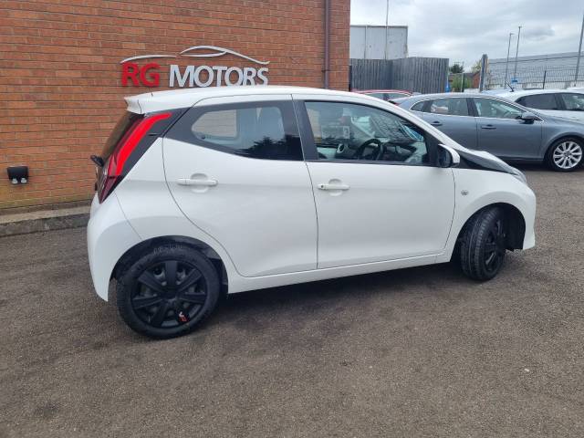 2019 Toyota Aygo 1.0 VVT-i X-Play 5dr