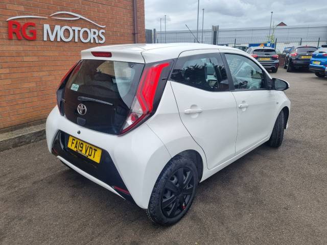 2019 Toyota Aygo 1.0 VVT-i X-Play 5dr