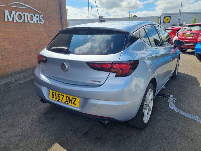 2017 Vauxhall Astra 1.6T 16V 200 SRi 5dr
