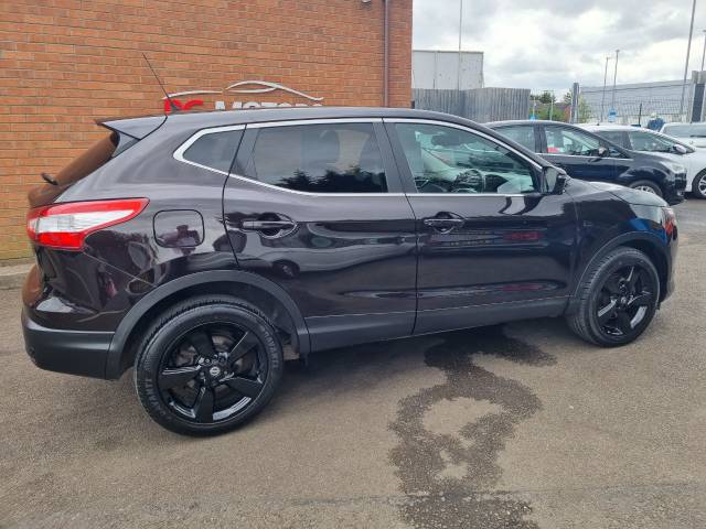 2017 Nissan Qashqai 1.6 DiG-T N-Connecta 5dr