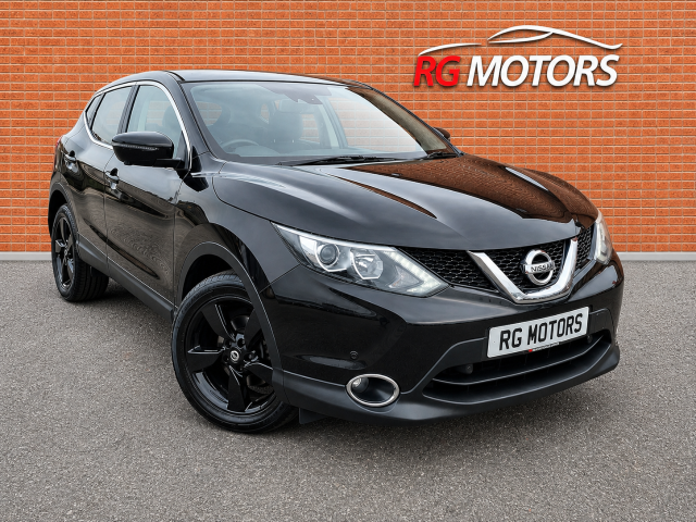 Nissan Qashqai 1.6 DiG-T N-Connecta 5dr Hatchback Petrol Black