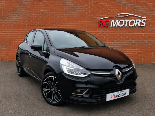 Renault Clio 1.5 dCi 90 Dynamique S Nav 5dr Hatchback Diesel Black