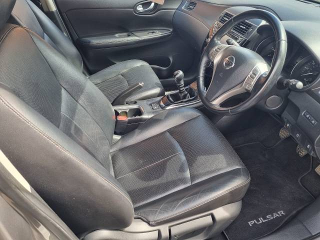 2015 Nissan Pulsar 1.5 dCi Tekna 5dr