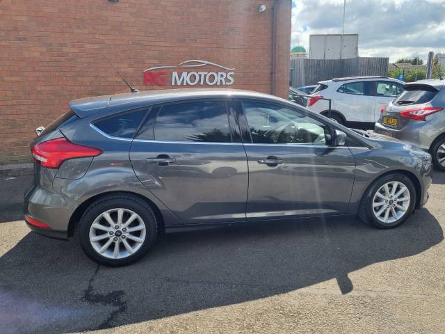 2015 Ford Focus 1.0 EcoBoost Titanium 5dr
