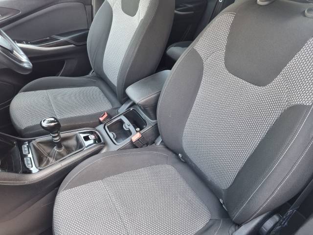2019 Vauxhall Grandland X 1.2 Turbo SE 5dr
