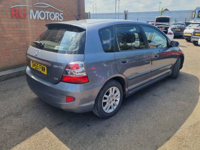 2005 Honda Civic 1.6 i-VTEC Executive 5dr Auto