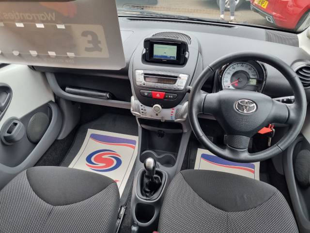 2011 Toyota Aygo 1.0 VVT-i Go 5dr