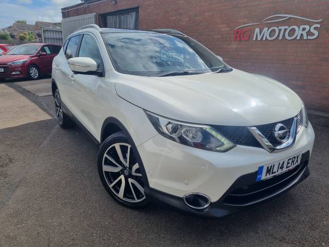 2014 Nissan Qashqai 1.6 dCi Tekna 5dr 4WD