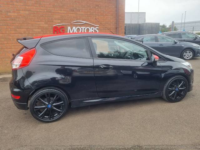 2016 Ford Fiesta 1.0 EcoBoost 140 Zetec S Black 3dr