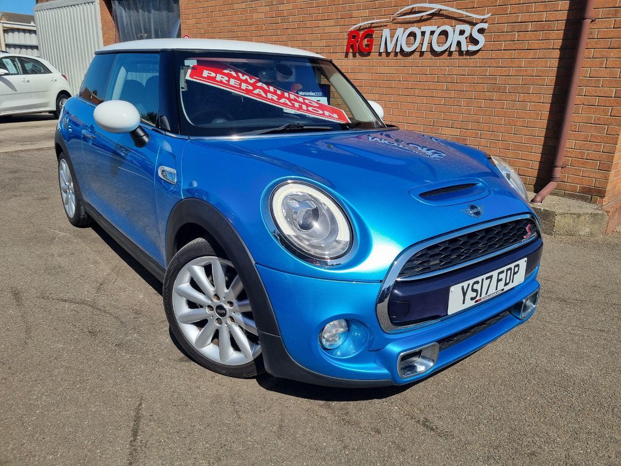 2017 Mini Hatchback