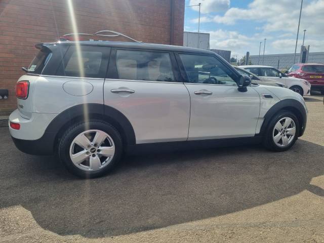 2018 Mini Clubman 1.5 Cooper 6dr chilli pack