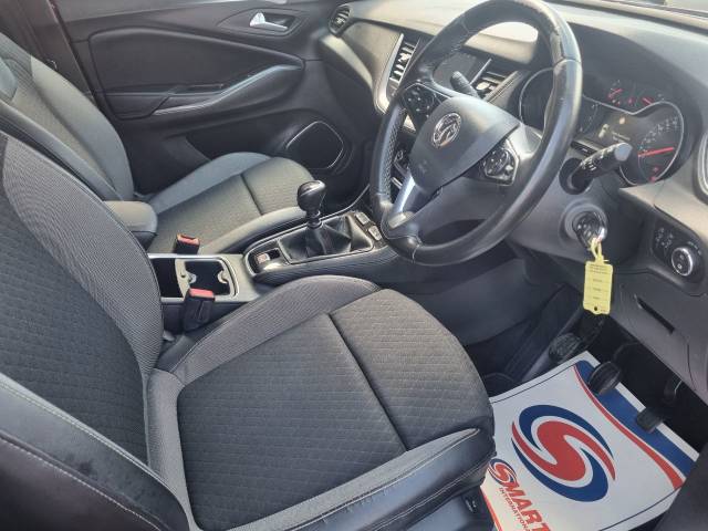 2019 Vauxhall Grandland X 1.5 Turbo D Tech Line Nav 5dr
