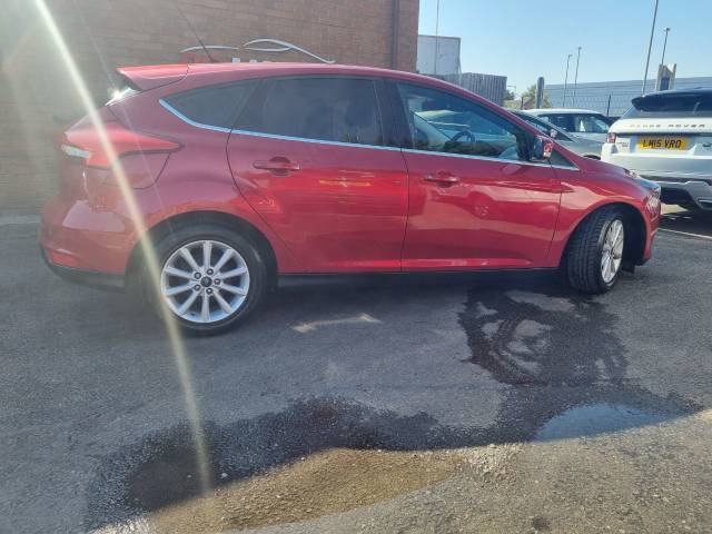 2015 Ford Focus 1.0 EcoBoost 125 Titanium 5dr
