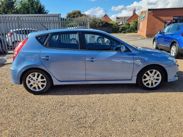 2011 Hyundai i30 1.6 CRDi Comfort 5dr