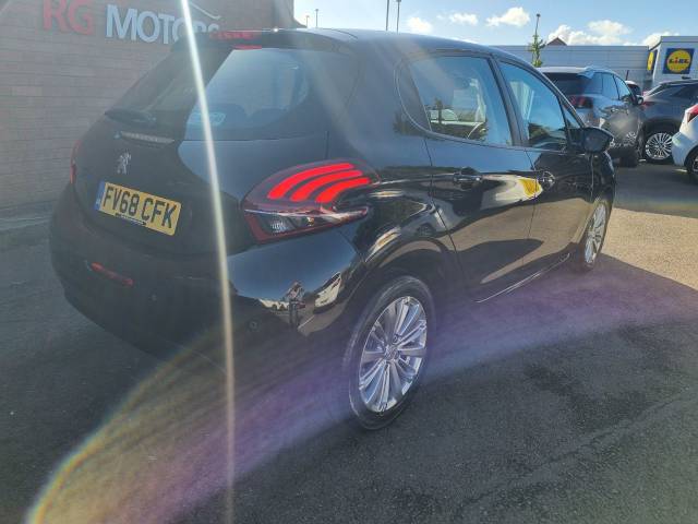 2019 Peugeot 208 1.5 BlueHDi Signature 5dr