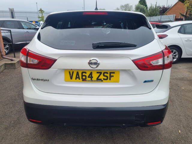 2015 Nissan Qashqai 1.5 dCi Acenta+ 5dr