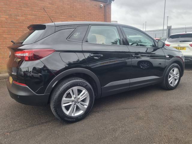 2019 Vauxhall Grandland X 1.2 Turbo SE 5dr