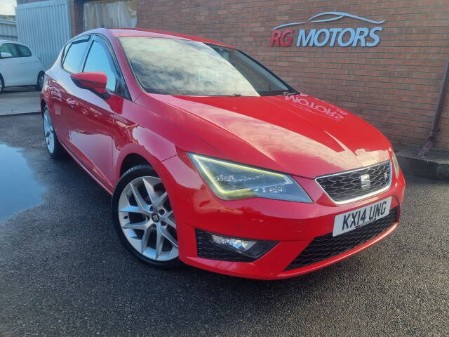 SEAT Leon 1.4 TSI FR 5dr [Technology Pack] Hatchback Petrol Red